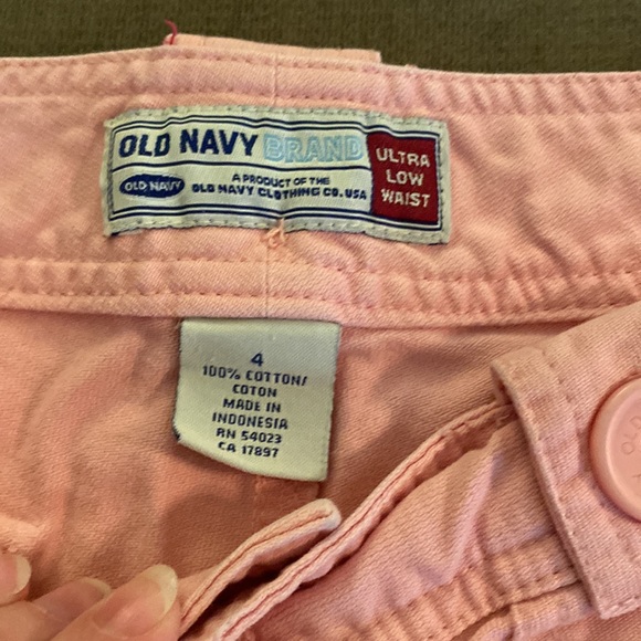 Size 4 shorts set - Picture 4 of 6